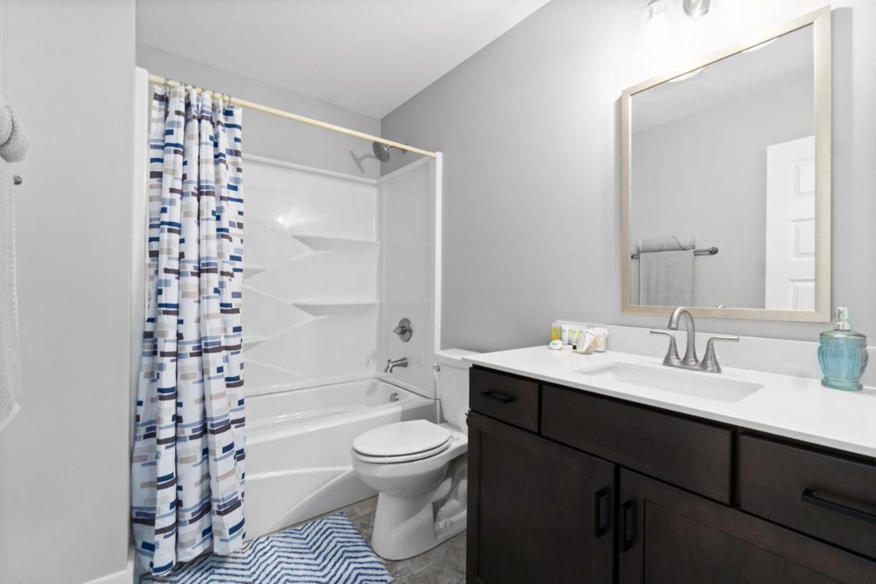 Rebecca'S Downtown Luxury Living Villa Clarksville Buitenkant foto